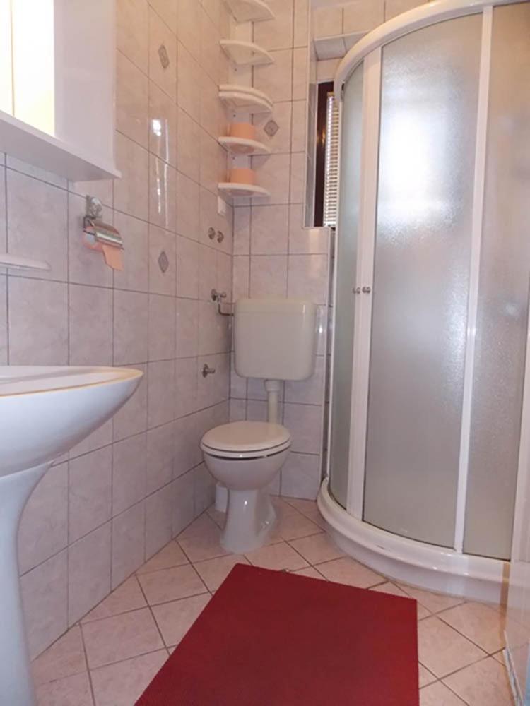 Apartments Cutic Малинска Екстериор снимка